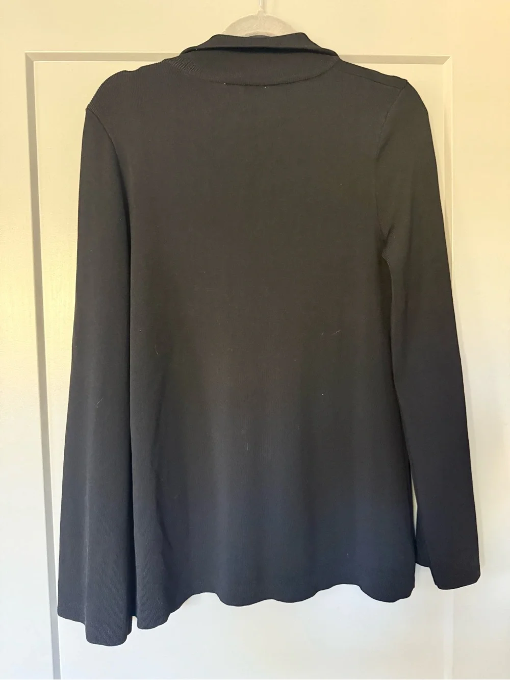 LEGOE Heritage LS button down collar top oversize bell sleeve Size 0